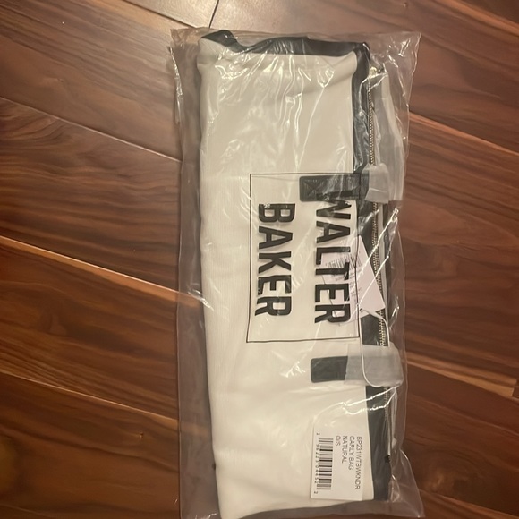 NWT Walter Baker Carly white Canvas and Vegan Leather Tote - Picture 7 of 7